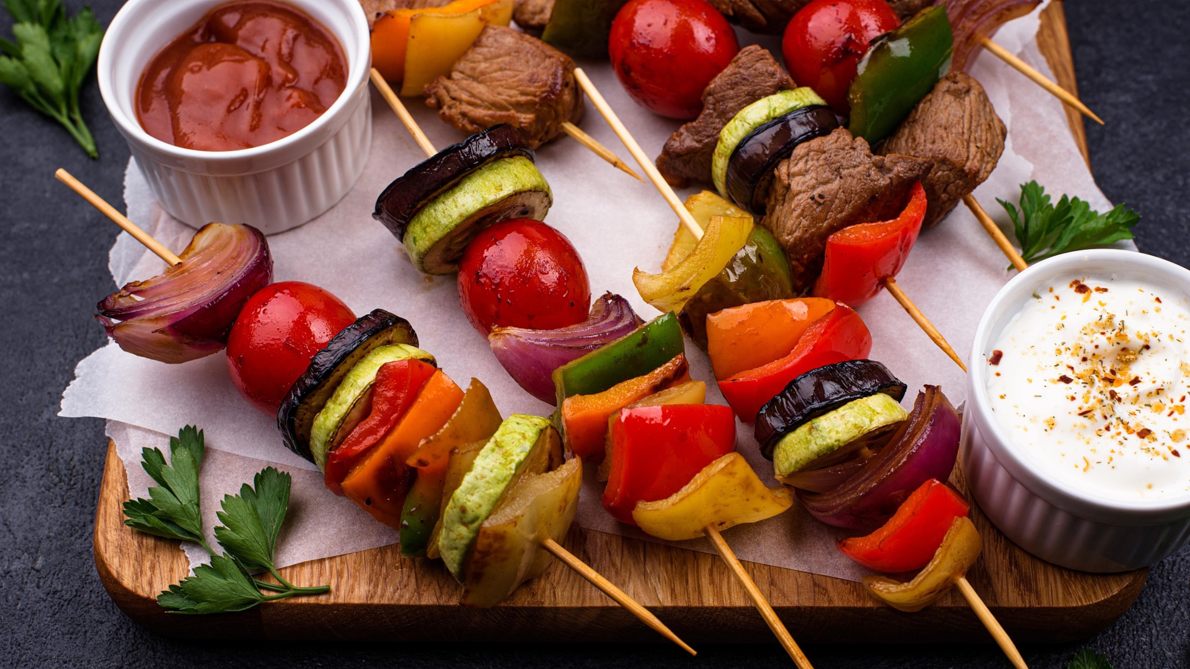 With the convenience of X&E Smokeless Grill Grates, you can enjoy the deliciousness of grilled kabobs without the hassle of smoke.